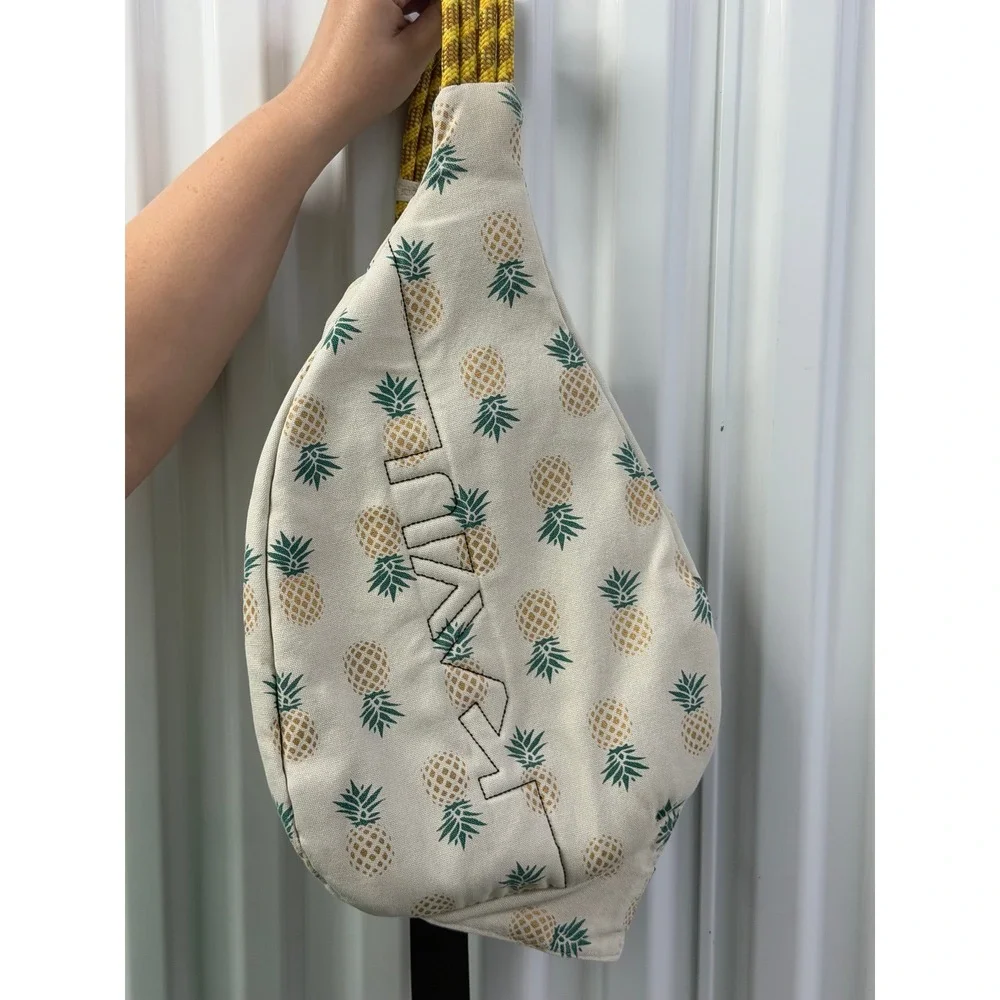 KAVU Rope Bag Sling Backpack Women OS Cream Pineapple Good Canvas Crossbody